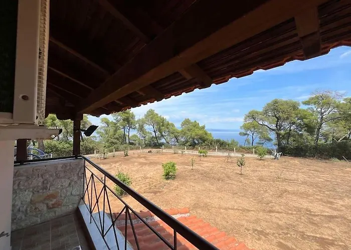 Villa Villa-alpha