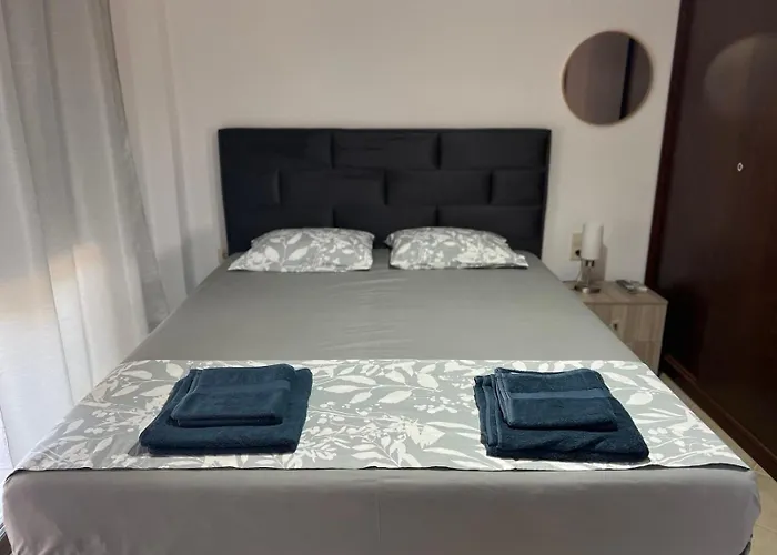 Villa Villa-alpha